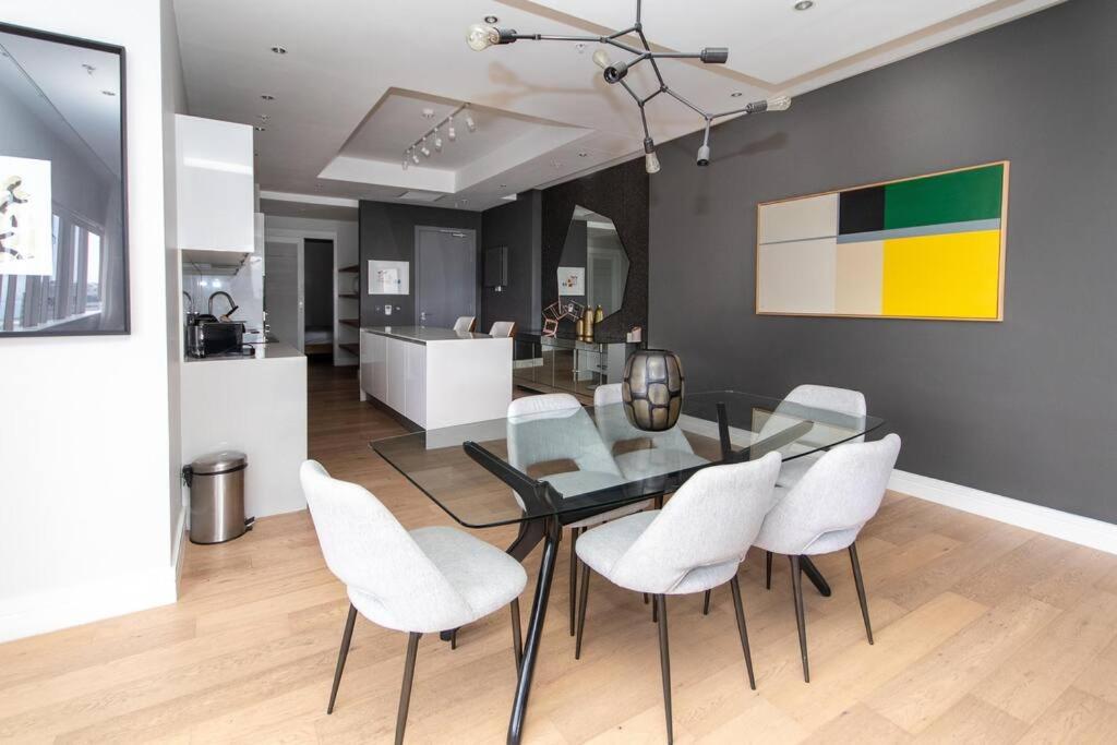 2202 Pullman Three Bedroom Luxury Penthouse Apartment