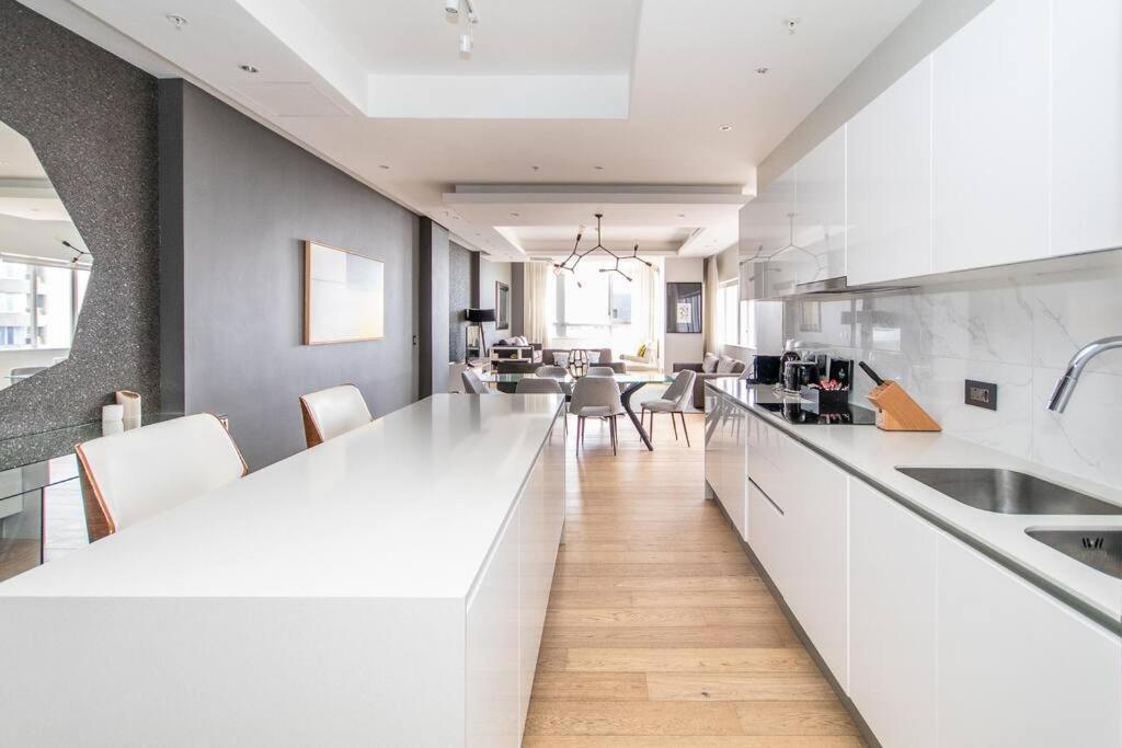 2202 Pullman Three Bedroom Luxury Penthouse
